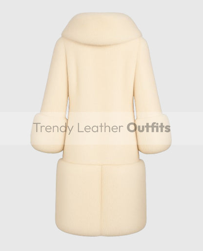 Kelly Clarkson Rockefeller Center Christmas Tree Coat