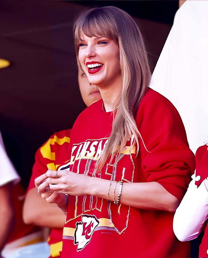 Taylor Swift Kansas City Chiefs Sweatshirt